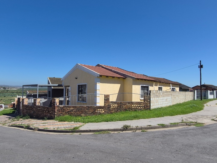3 Bedroom Property for Sale in Kwadwesi Eastern Cape